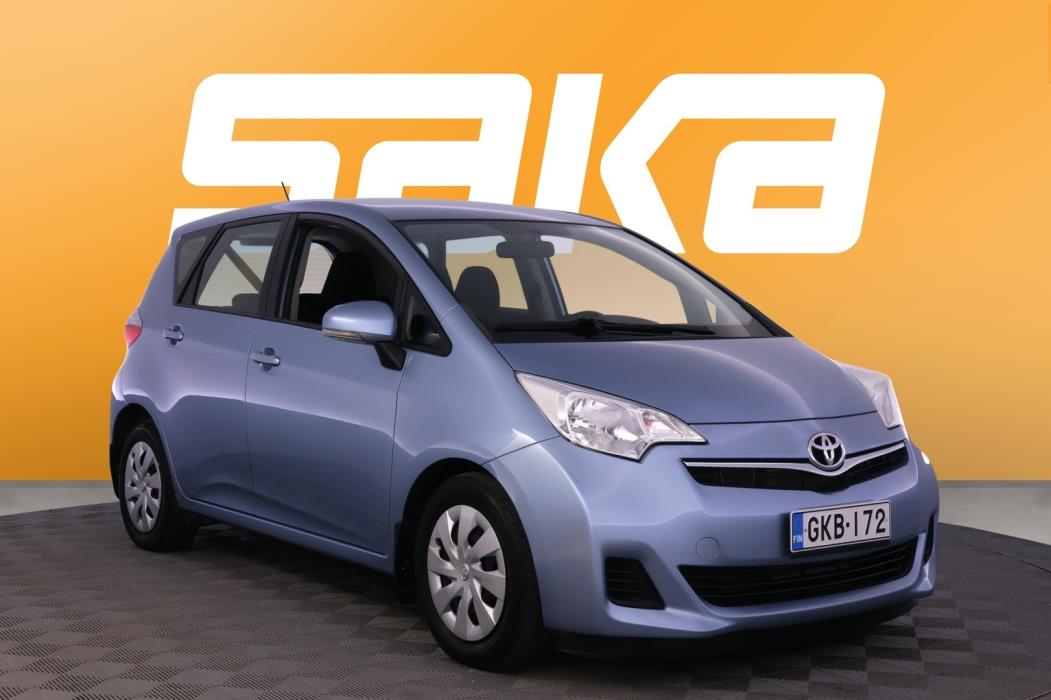 TOYOTA Verso-S 2012