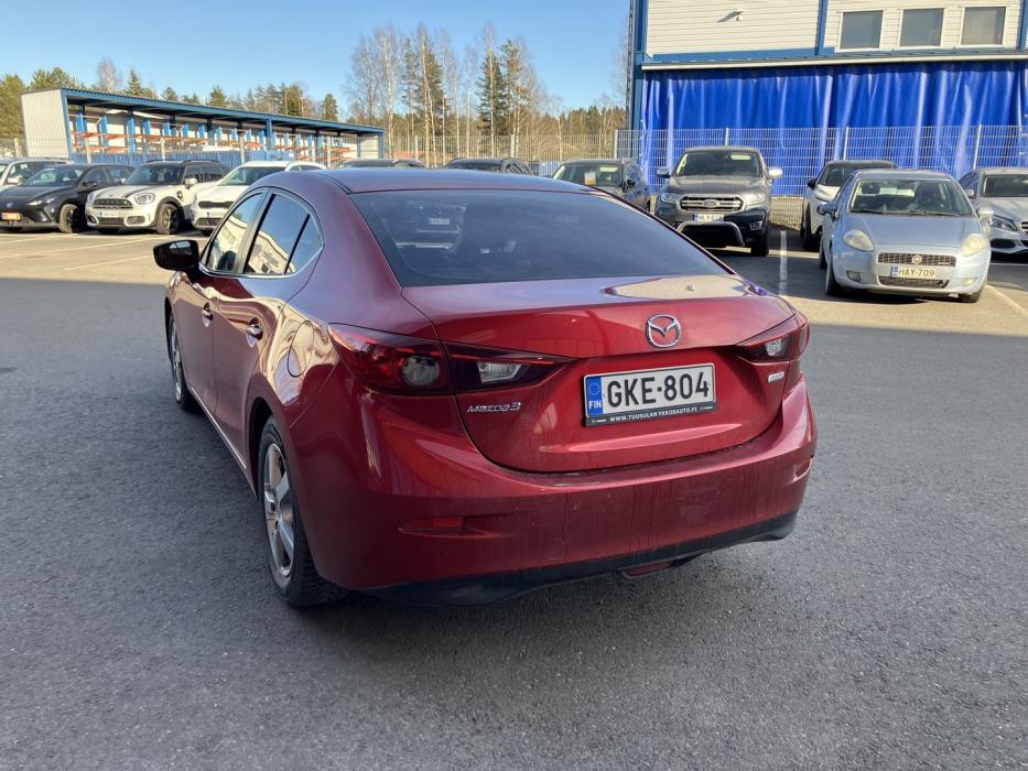 MAZDA 3 2015