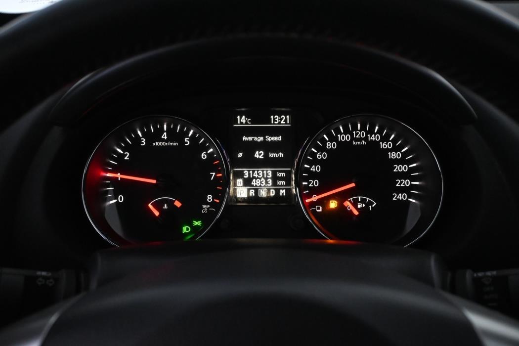NISSAN Qashqai+2 2012
