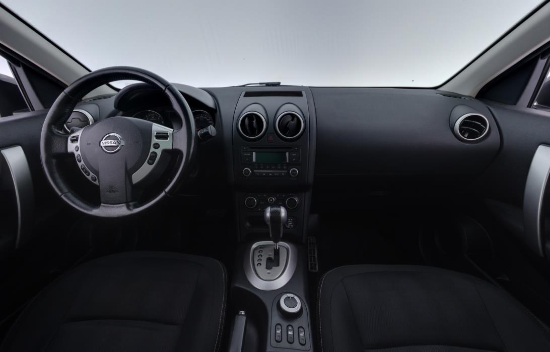 NISSAN Qashqai+2 2012