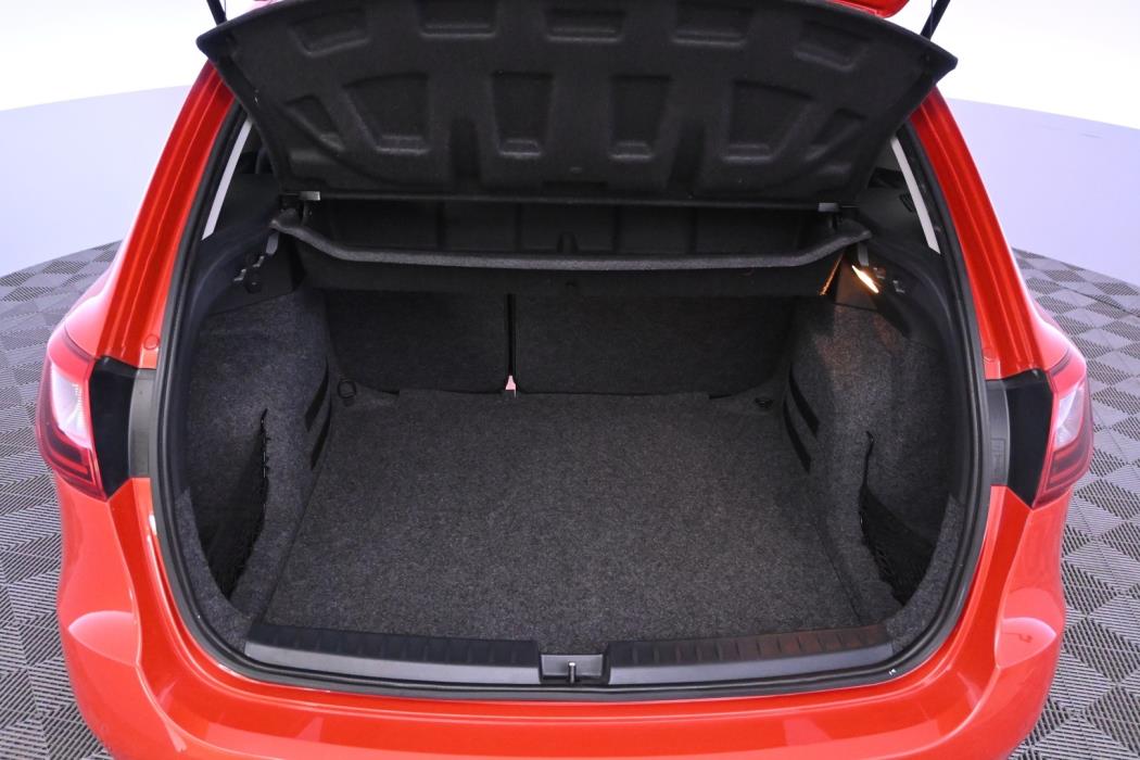 SEAT IBIZA 2016