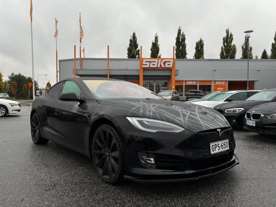 TESLA Model S 2019