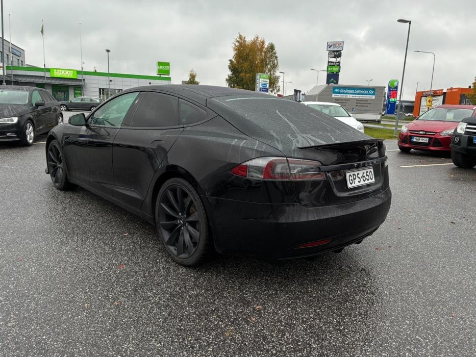 TESLA Model S 2019