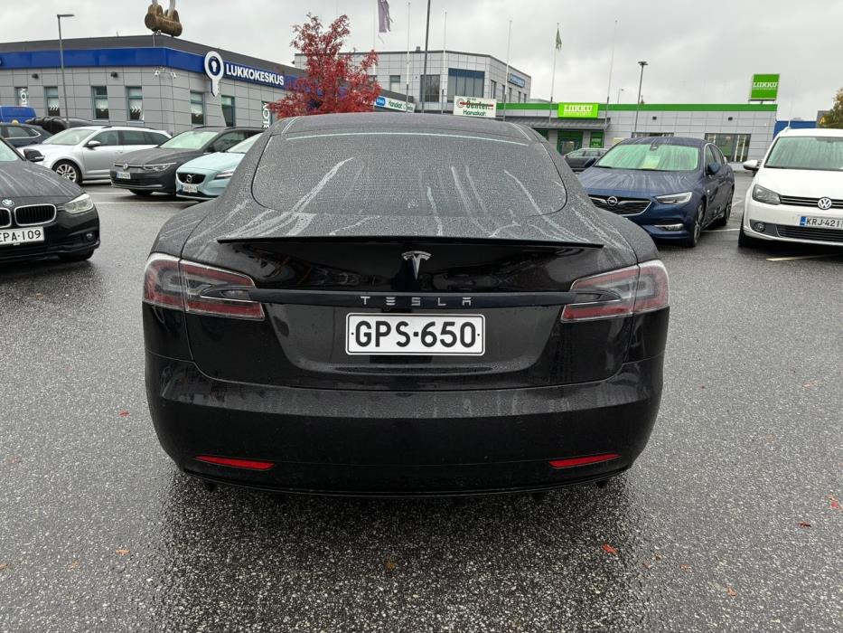TESLA Model S 2019