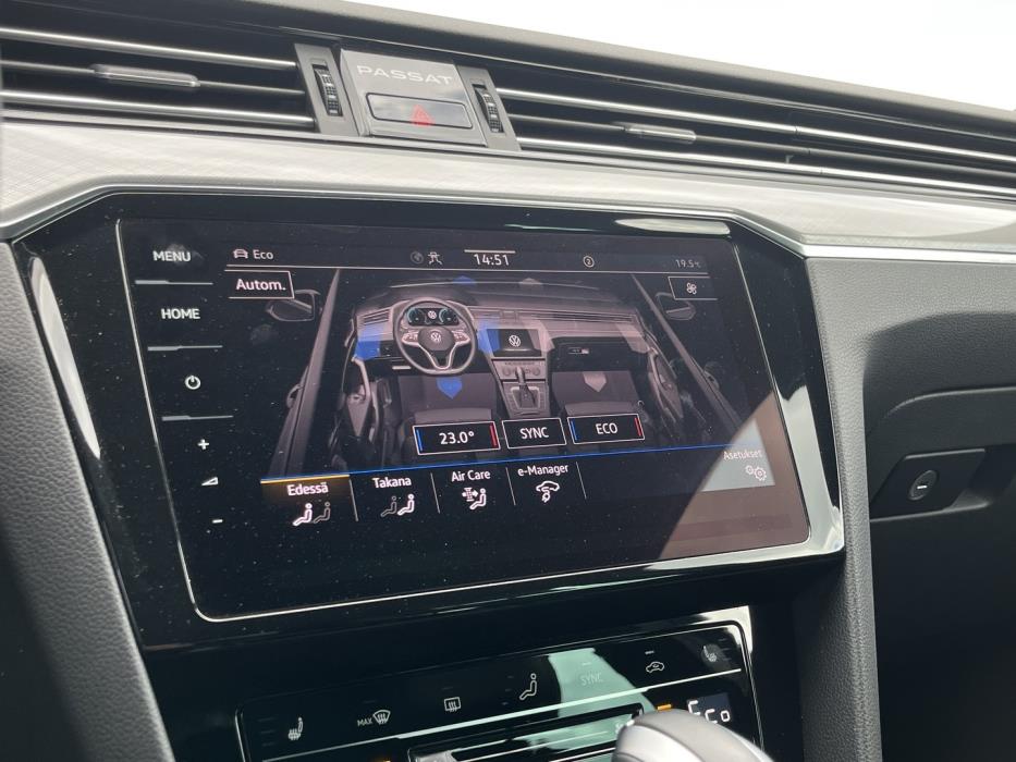 VOLKSWAGEN Passat 2021