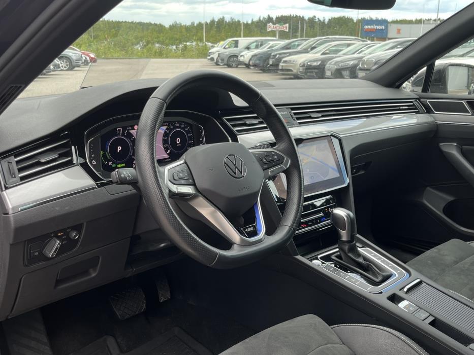 VOLKSWAGEN Passat 2021