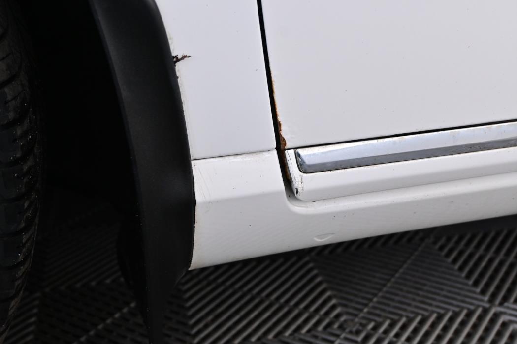 VOLKSWAGEN Passat 2011