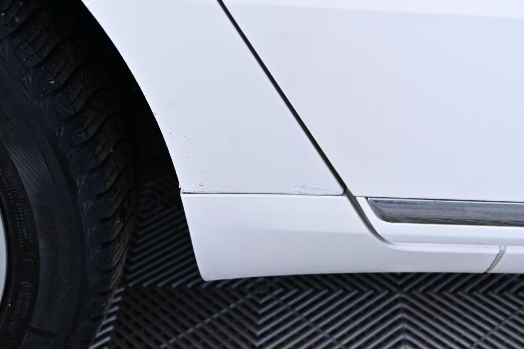 VOLKSWAGEN Passat 2011