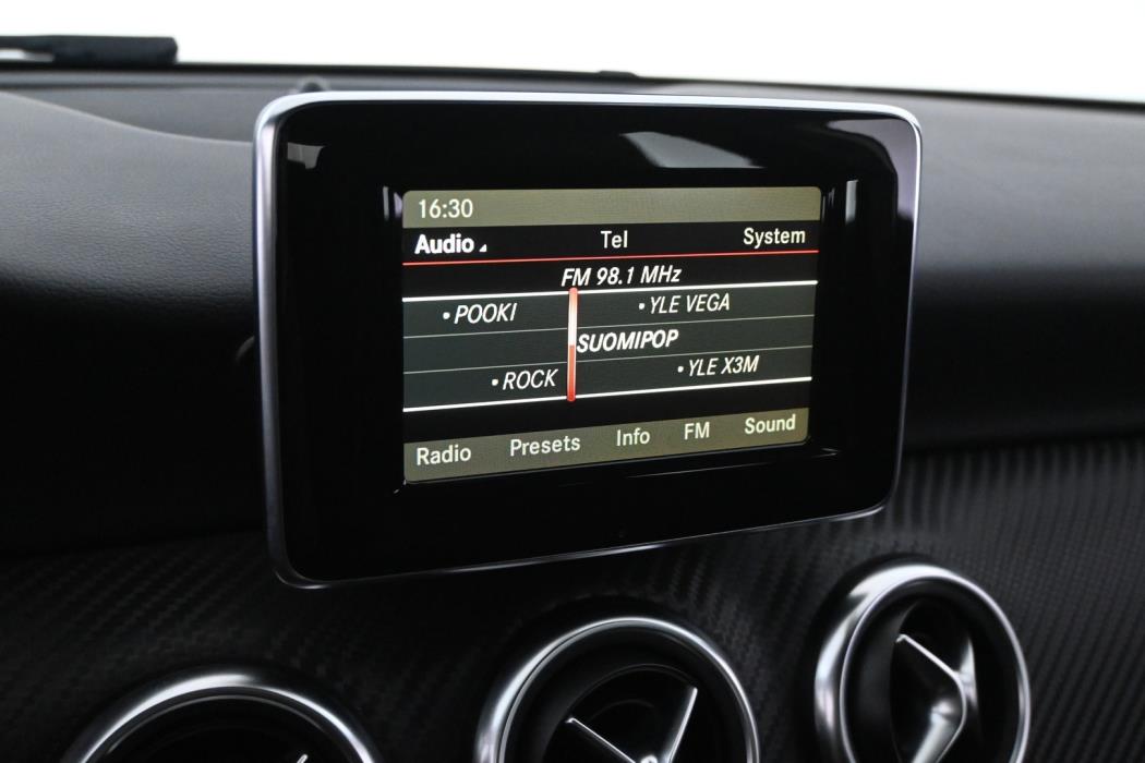 MERCEDES-BENZ A 2014