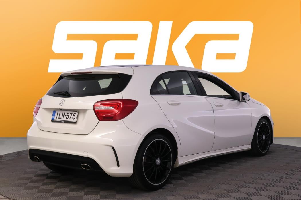 MERCEDES-BENZ A 2014
