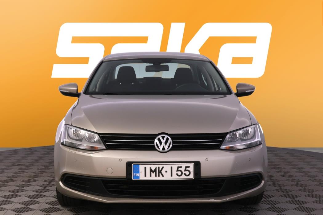 VOLKSWAGEN Jetta 2014