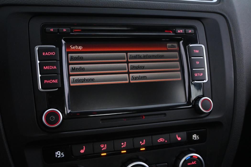 VOLKSWAGEN Jetta 2014