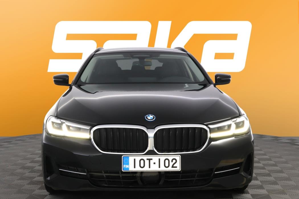 BMW 530 2022
