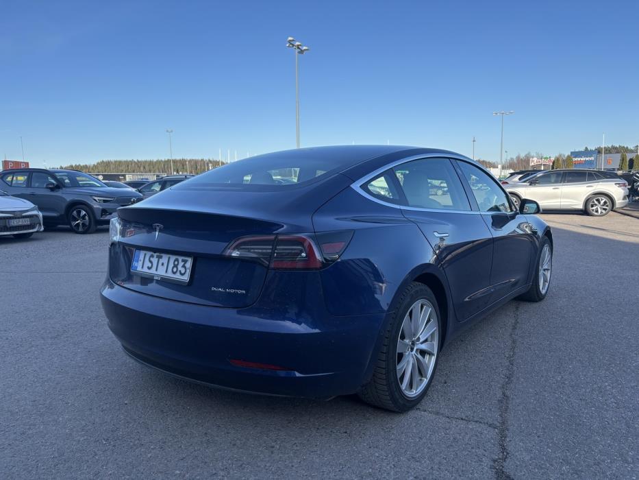 TESLA Model 3 2019