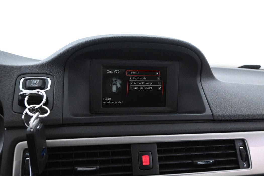 VOLVO V70 2014