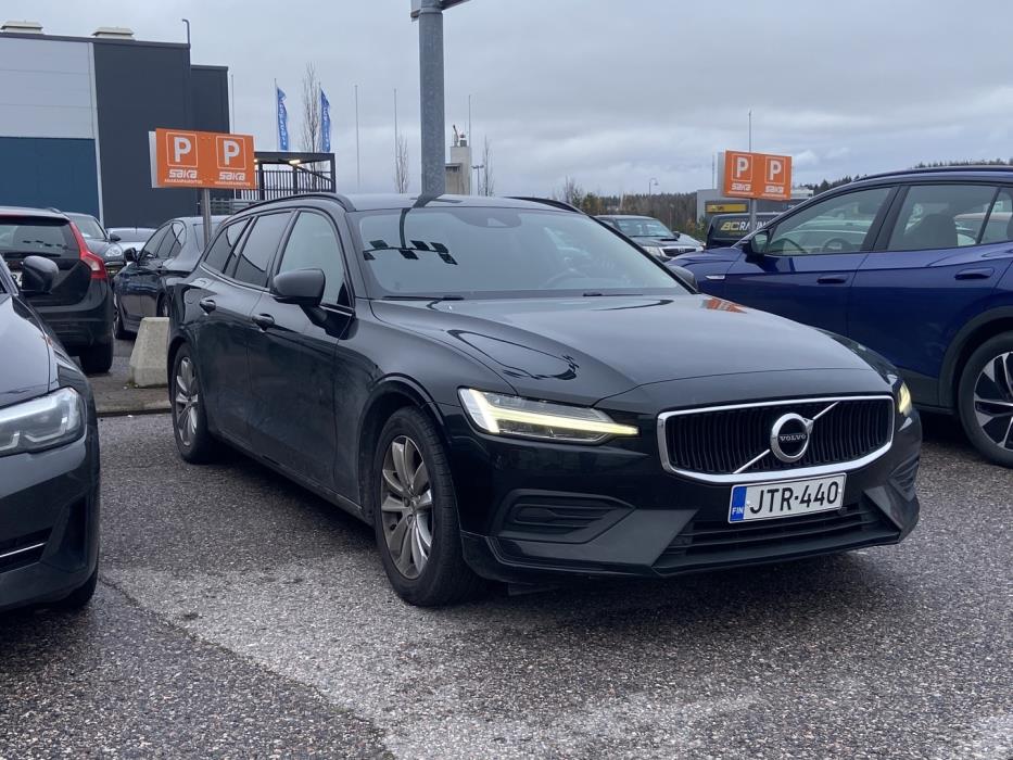 VOLVO V60 2019