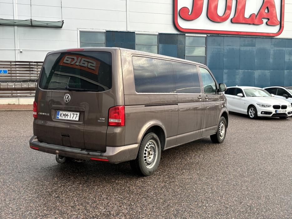 VOLKSWAGEN Caravelle 2014