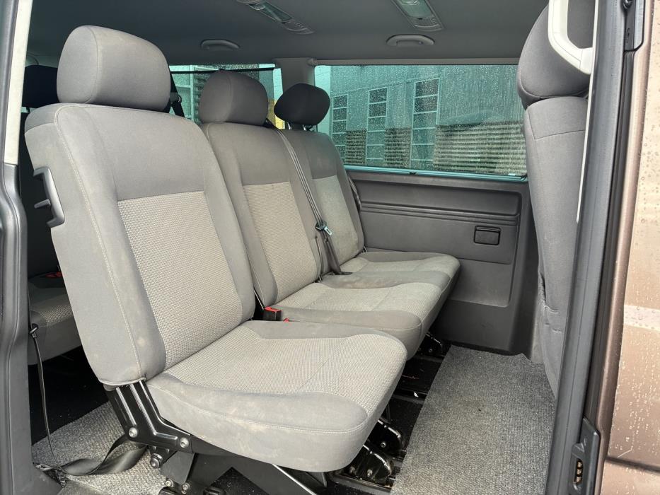 VOLKSWAGEN Caravelle 2014
