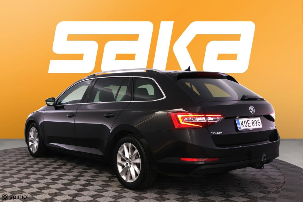 SKODA Superb 2018
