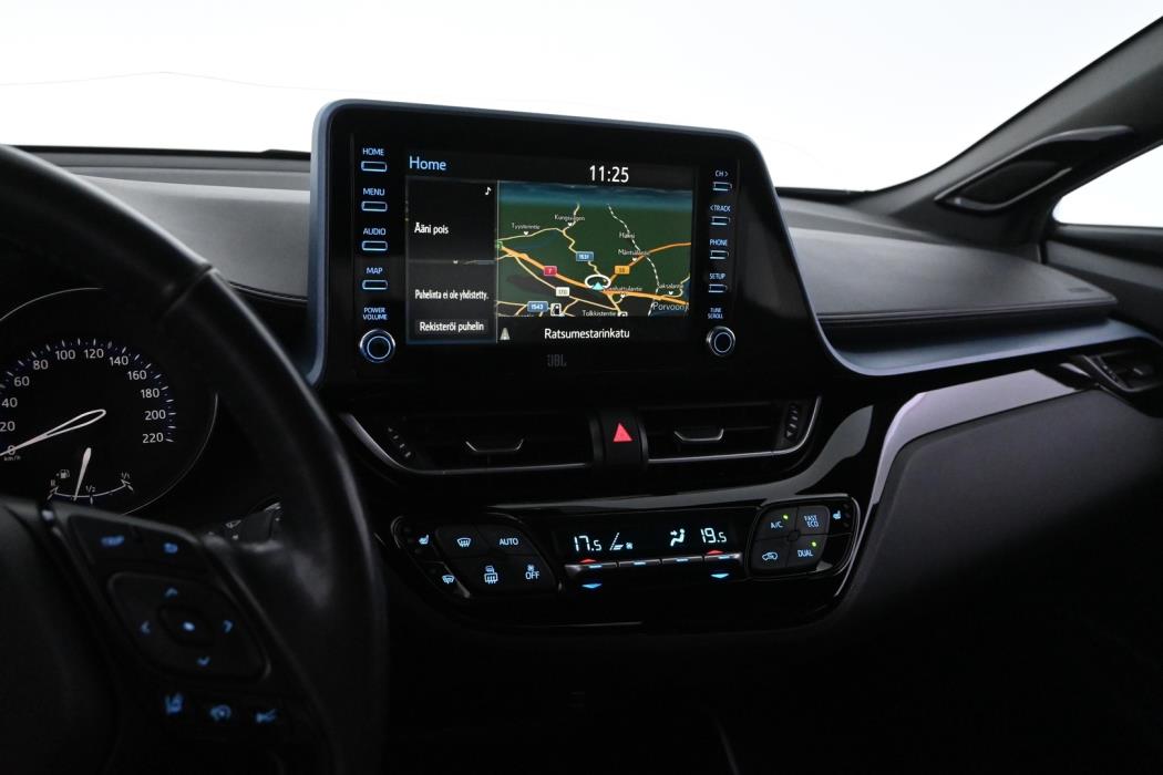 TOYOTA C-HR 2021