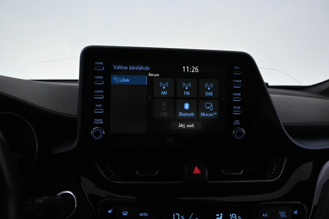 TOYOTA C-HR 2021