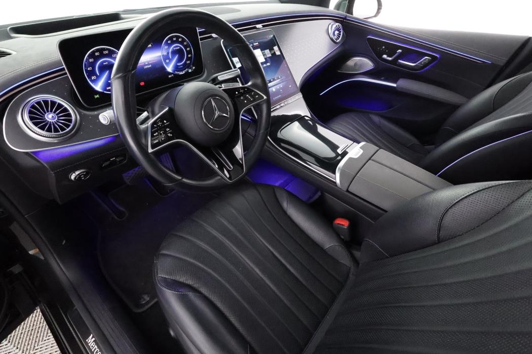 MERCEDES-BENZ EQS 2022