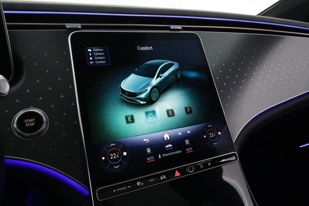 MERCEDES-BENZ EQS 2022