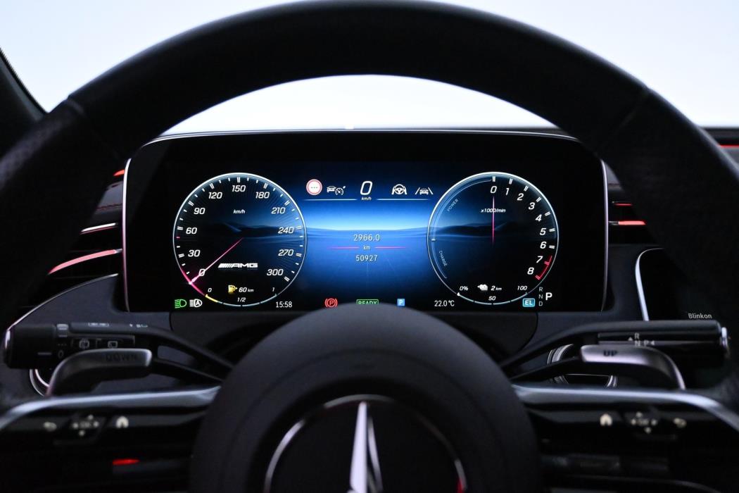 MERCEDES-BENZ E 53 AMG 2024