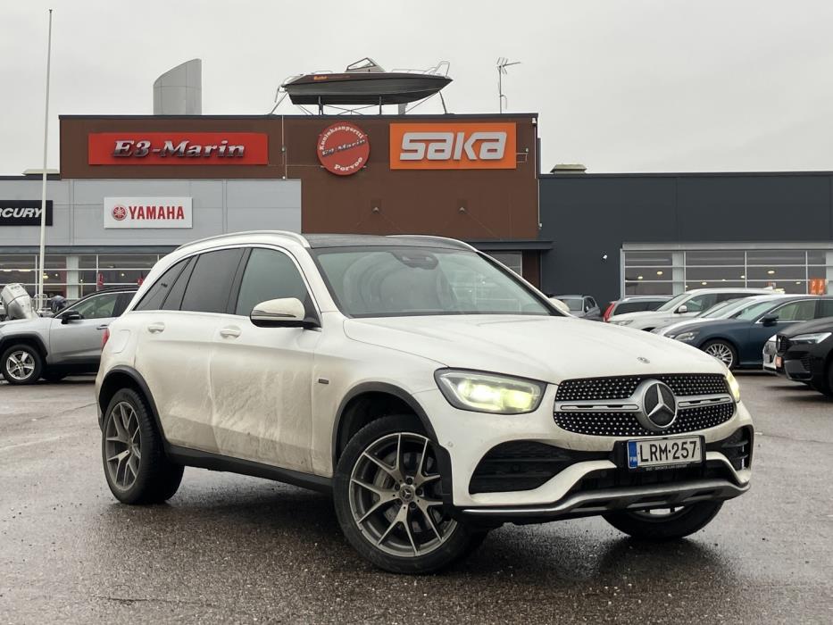 MERCEDES-BENZ GLC 2021