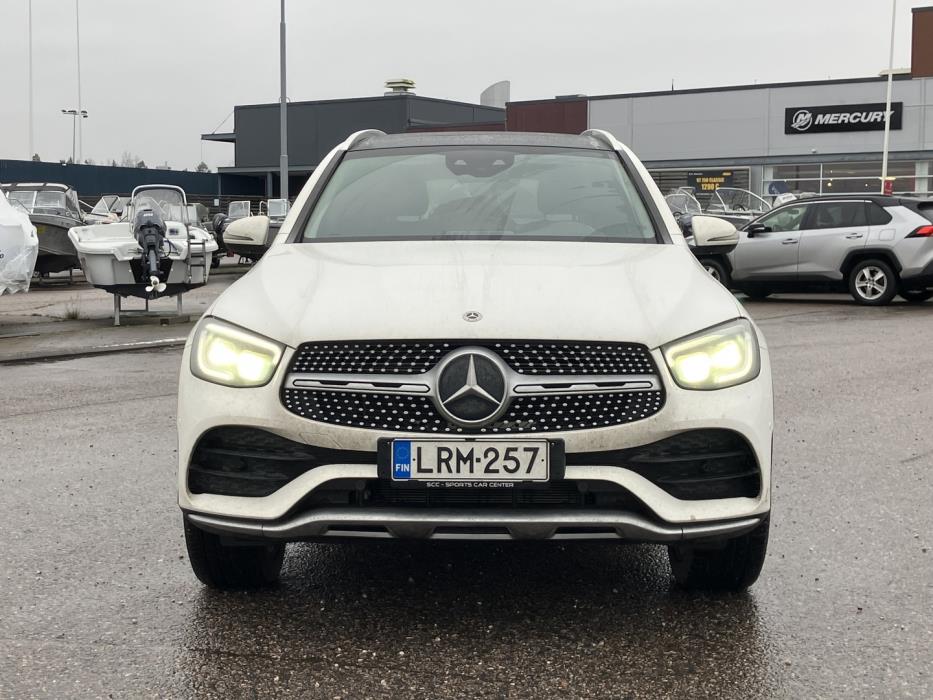 MERCEDES-BENZ GLC 2021