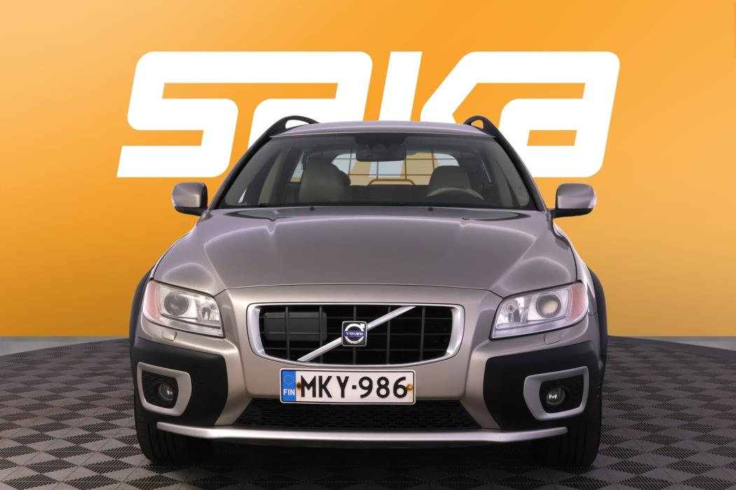 VOLVO XC70 2008