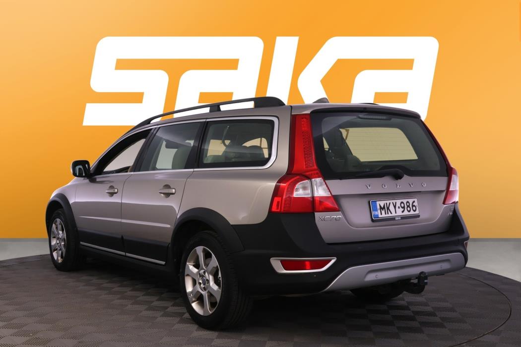 VOLVO XC70 2008