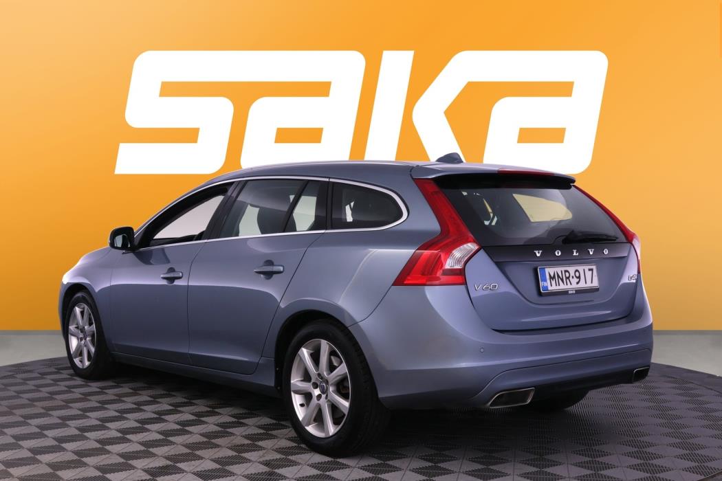 VOLVO V60 2018