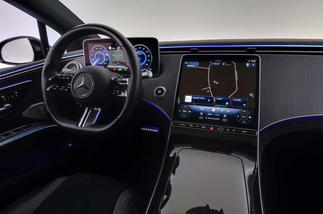 MERCEDES-BENZ EQS 2022