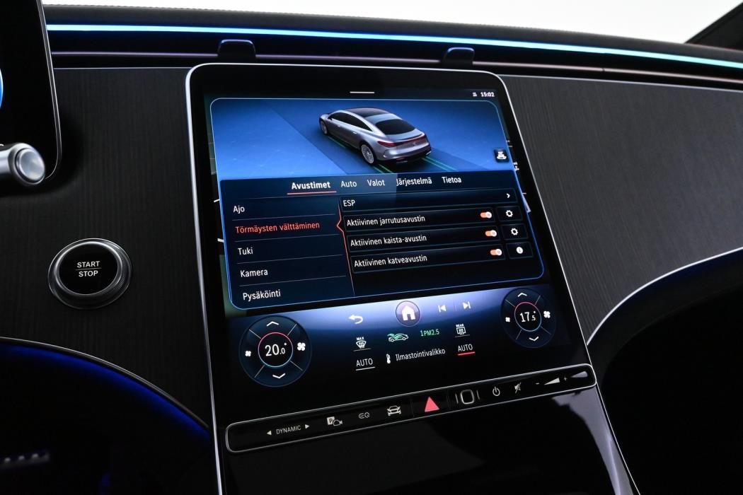 MERCEDES-BENZ EQS 2022