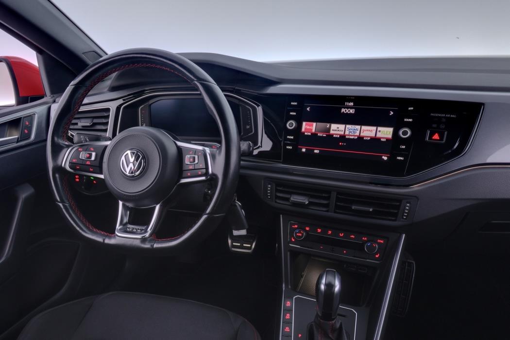 VOLKSWAGEN Polo 2020