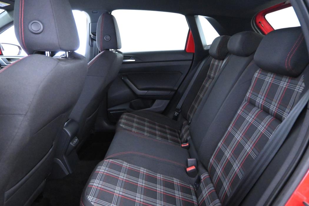 VOLKSWAGEN Polo 2020