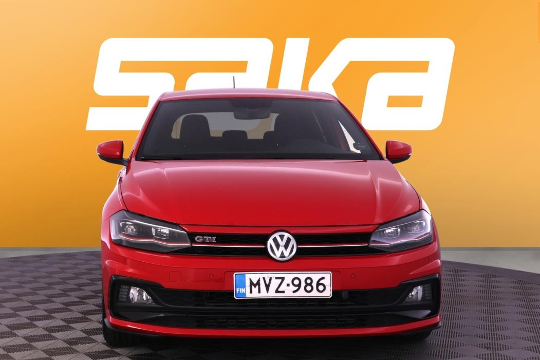 VOLKSWAGEN Polo 2020