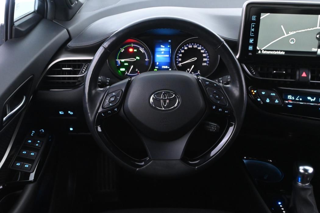 TOYOTA C-HR 2020