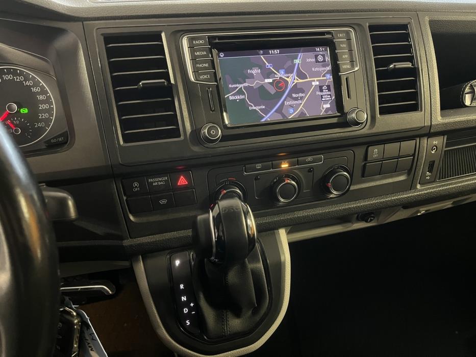 VOLKSWAGEN Transporter 2019