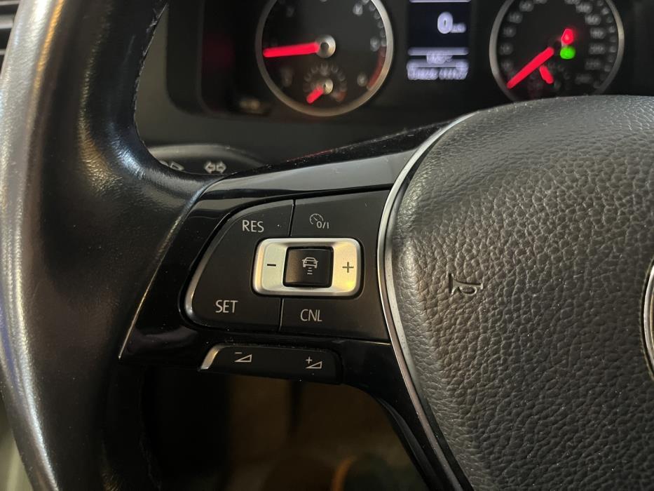 VOLKSWAGEN Transporter 2019