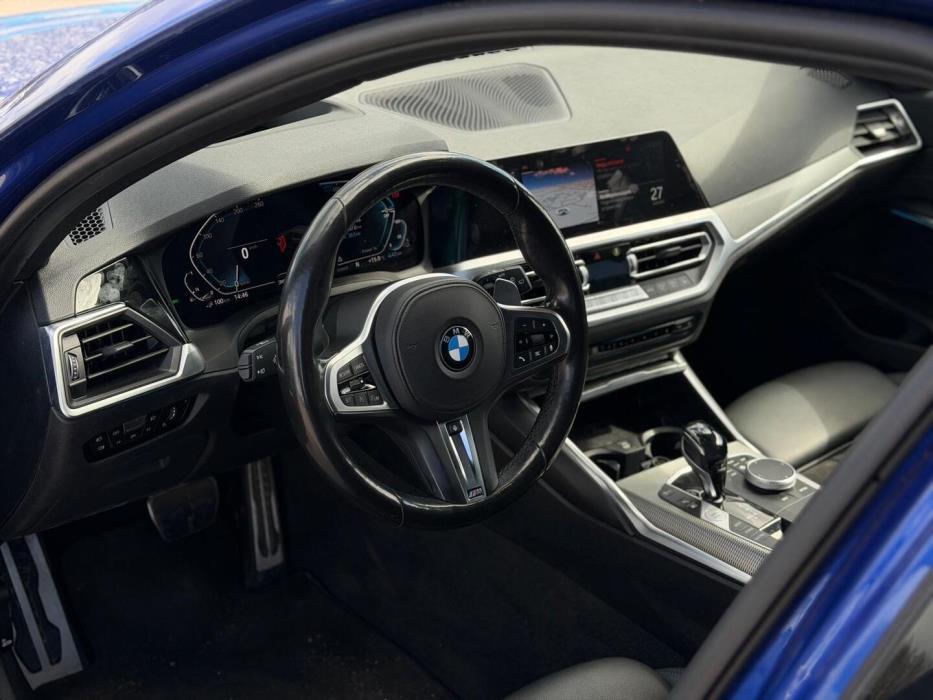 BMW 330 2020