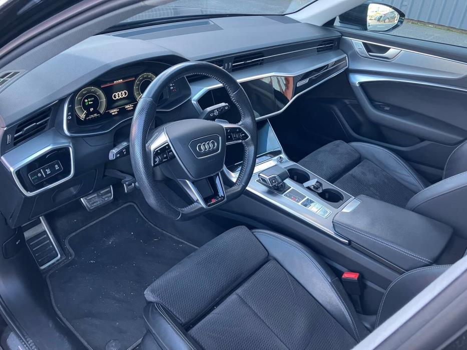 AUDI A6 2021