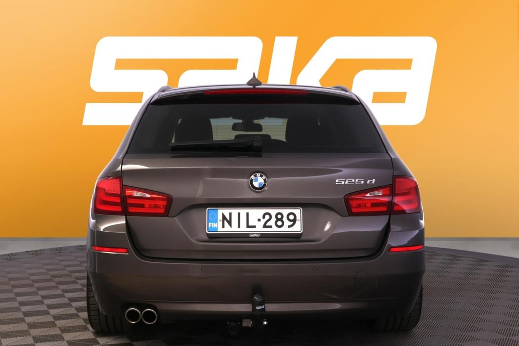 BMW 525 2012