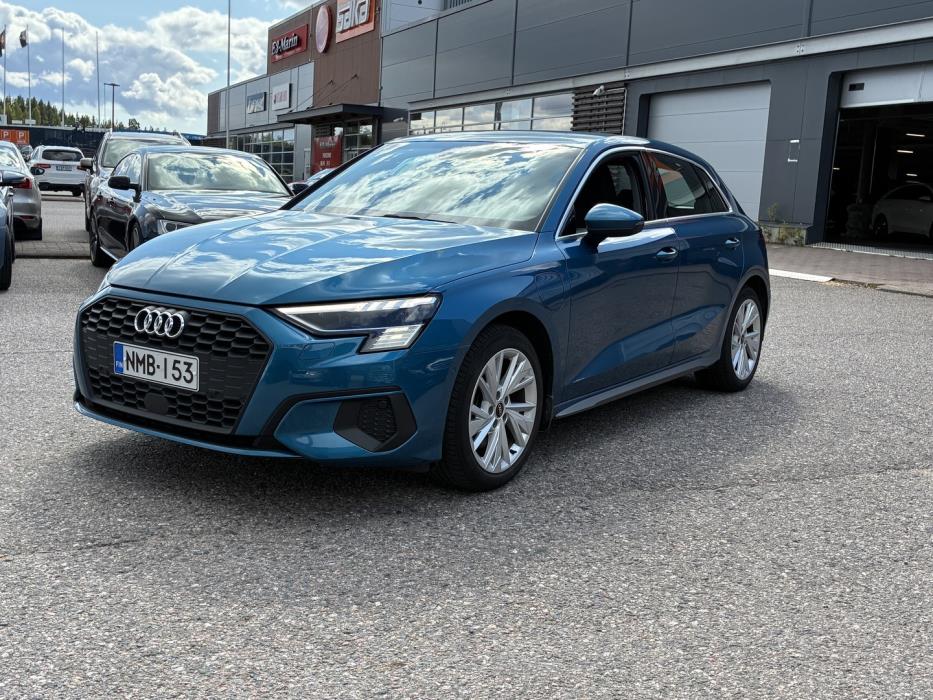 AUDI A3 2021