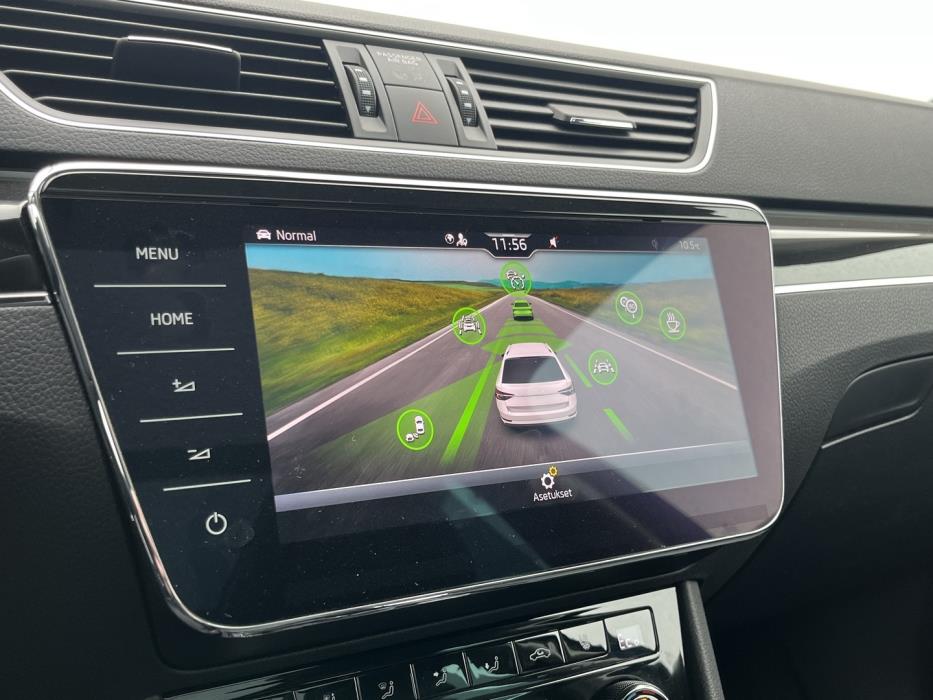 SKODA Superb 2021