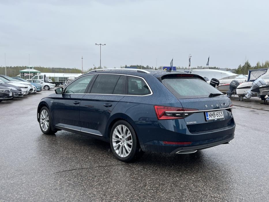 SKODA Superb 2021