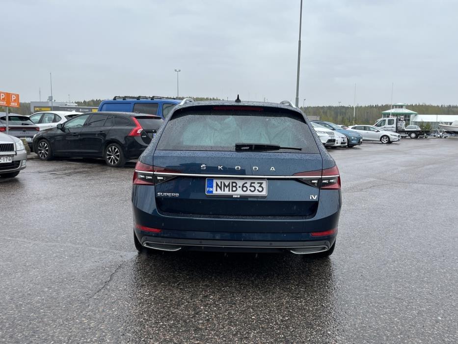 SKODA Superb 2021