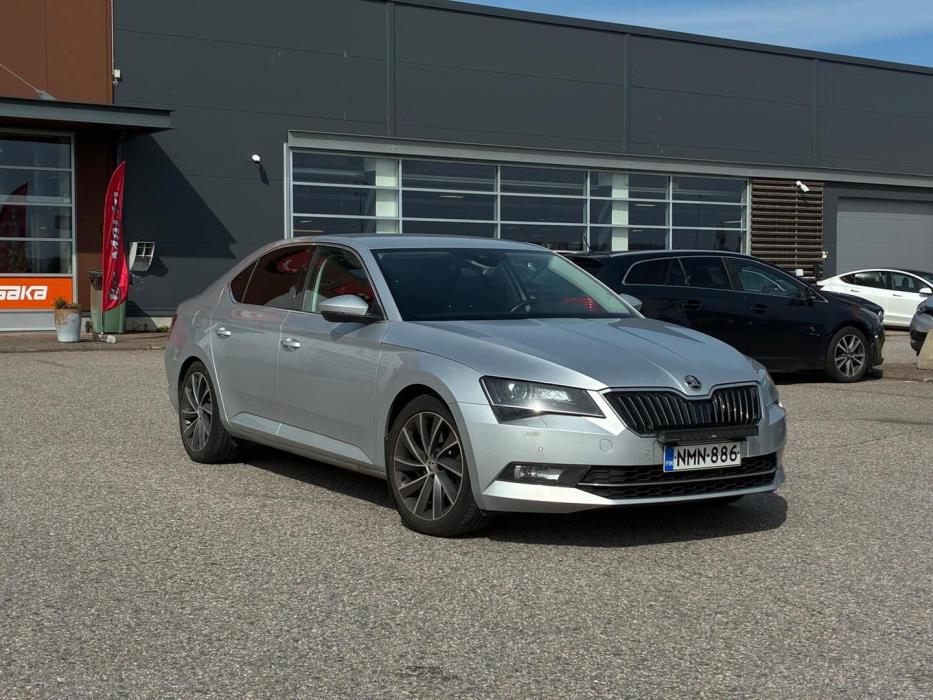 SKODA Superb 2018
