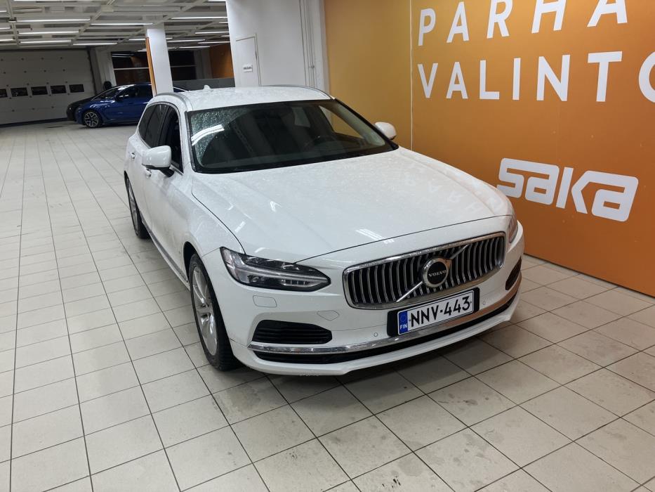 VOLVO V90 2021